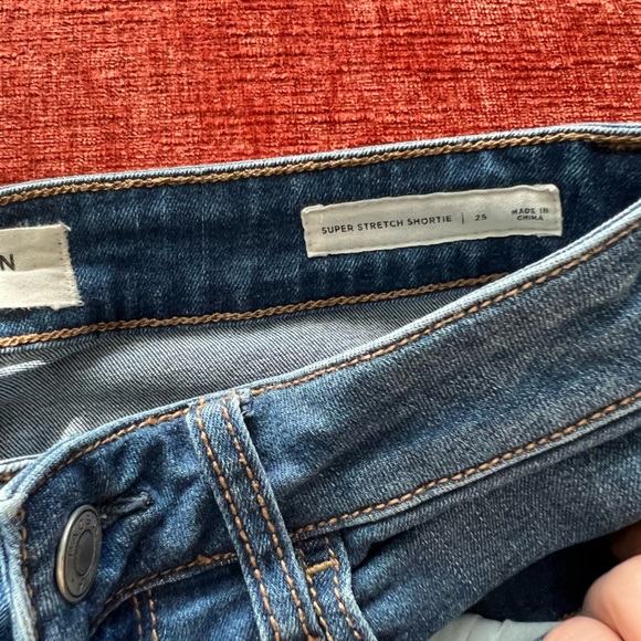 Shorts - Picture 4 of 4